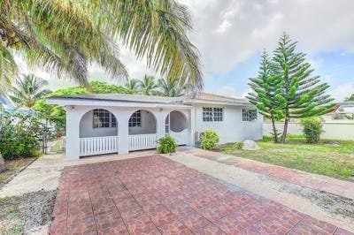 /international/bs/55-hampshire-cable-beach-new-providence-paradise-island-new-providence-paradise-island-310104794035/