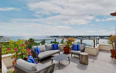 /international/bs/penthouse-at-thirty-six-unit-312-new-providence-paradise-island-new-providence-paradise-island-310108214415/