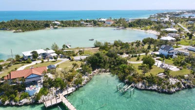 /international/bs/pelican-shores-road-abaco-central-abaco-310102182040/