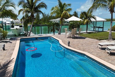 /international/bs/turtle-s-landing-tcb-abaco-central-abaco-310107044273/