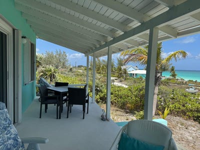 /international/bs/q49p-xw-bullock-harbour-the-bahamas-great-harbour-cay-berry-islands-310102958903/