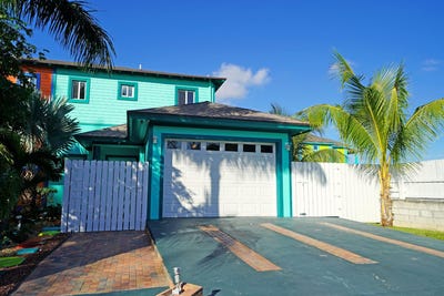 /international/bs/s-seas-unit-23-new-providence-paradise-island-new-providence-paradise-island-310104037368/