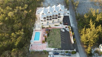 /international/bs/summer-vista-1a-na-westridge-new-providence-310108100777/