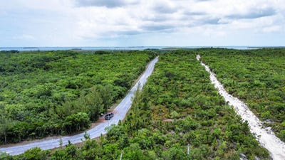 /international/bs/lot-74-baker-s-creek-abaco-north-abaco-310100931208/?lang=zh-cn
