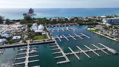 /international/bs/ppw9-pj-bailey-town-the-bahamas-bimini-bay-bimini-bay-310108183215/