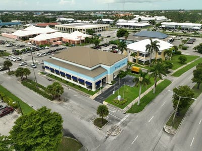 /international/bs/g8m4-49c-kent-st-freeport-the-bahamas-grand-bahama-freeport-310094778276/