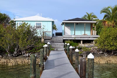/international/bs/sea-to-sea-dock-cottage-abaco-central-abaco-310107246412/