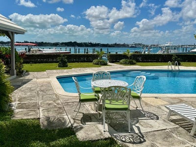 /international/bs/cloister-drive-unit-2-new-providence-paradise-island-new-providence-paradise-island-310106806644/