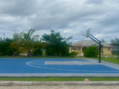 /international/bs/high-point-estates-unit-1-new-providence-paradise-island-new-providence-paradise-island-310103329393/