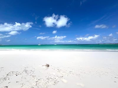 /international/bs/great-harbour-drive-berry-islands-berry-islands-310094480560/