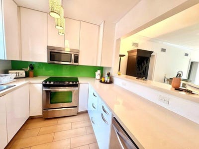 /international/bs/paradise-island-drive-unit-10-new-providence-paradise-island-new-providence-paradise-island-310104006487/
