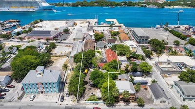 /international/bs/east-bay-new-providence-paradise-island-310101530224/?lang=fr