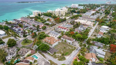 /international/bs/westward-villas-w-bay-st-new-providence-paradise-island-310100707476/