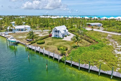 /international/bs/boathouse-brigantine-bay-drive-lot-6-abaco-central-abaco-310107941155/