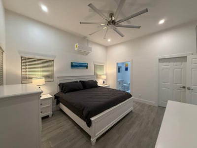 /international/bs/35-kingfish-road-unit-1-new-providence-paradise-island-310100952717/?lang=en
