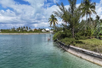 /international/bs/harbourfront-lot-39-abaco-central-abaco-310108993224/