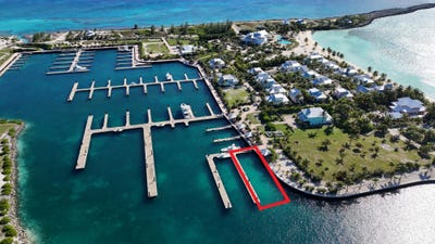/international/bs/chub-cay-resort-marina-unit-slip-7-berry-islands-berry-islands-310103561675/