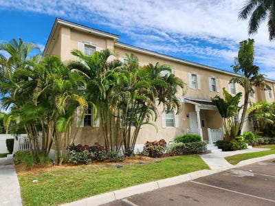 /international/bs/balmoral-townhouse-unit-71-new-providence-paradise-island-new-providence-paradise-island-310102013590/