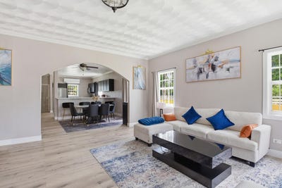 /international/bs/tiana-s-crescent-unit-3-new-providence-paradise-island-new-providence-paradise-island-310109043154/