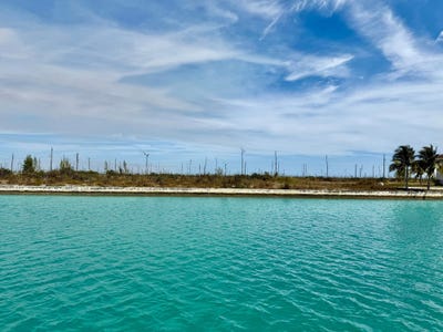 /international/bs/shell-place-grand-bahama-freeport-grand-bahama-freeport-310102887543/