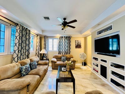 /international/bs/charlotteville-unit-61-new-providence-paradise-island-new-providence-paradise-island-310104979446/