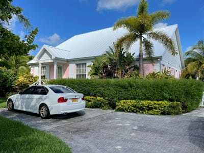 /international/bs/9-cannon-drive-fortune-cay-grand-bahama-freeport-grand-bahama-freeport-310106245939/