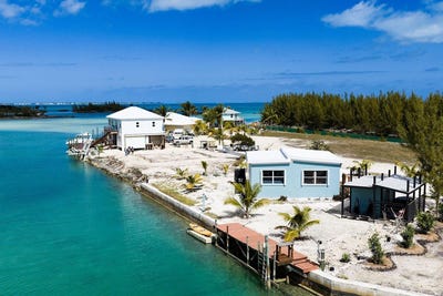 /international/bs/the-little-pearl-abaco-central-abaco-310106630071/