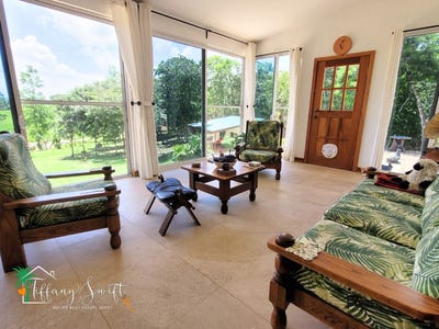/international/bz/-4224-two-bedroom-home-cabin-near-mountains-cayo-district-belize-san-ignacio-cayo-district-san-ignacio-cayo-district-310100408798/