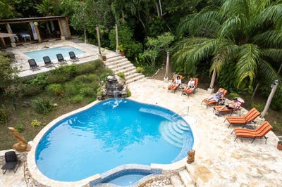/international/bz/cristo-rey-cristo-rey-cayo-district-cristo-rey-cayo-district-310108733325/