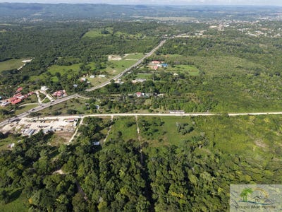 /international/bz/4wh6-6q-cayo-district-cayo-district-310107941629/