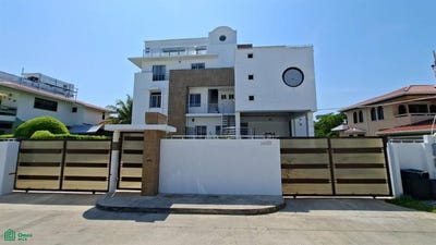 /international/bz/1600-moho-bay-belize-city-belize-belize-belize-city-310108311749/