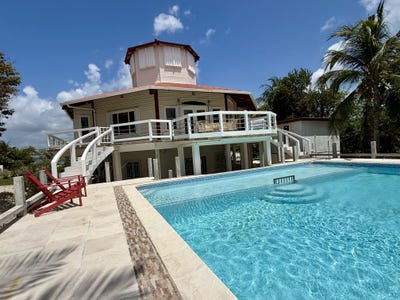 /international/bz/143-placencia-road-placencia-stann-creek-district-310104834057/