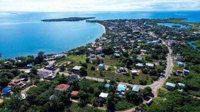 /international/bz/gjgj-83m-placencia-rd-placencia-belize-placencia-stann-creek-district-310100295519/