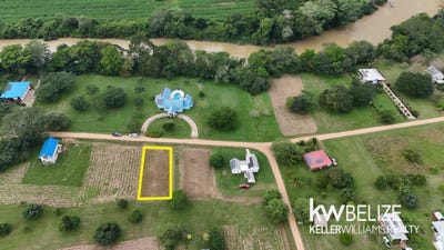 /international/bz/-parcel-in-carmelita-garden-lots-santa-familia-village-cayo-district-310106199759/