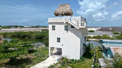 /international/bz/san-pedro-san-pedro-belize-district-310110427274/