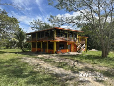 /international/bz/-home-and-apartment-building-bermudian-landing-bermudian-landing-belize-city-310104833182/