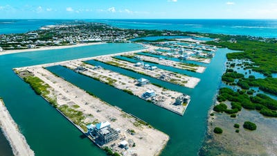 /international/bz/mahogany-bay-village-san-pedro-belize-district-san-pedro-belize-district-310106998427/