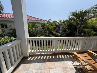 /international/bz/placencia-road-placencia-stann-creek-district-310108217904/