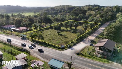 /international/bz/corner-lot-on-the-george-price-highway-entering-teakettle-village-from-belmopan-teakettle-village-cayo-district-teakettle-village-cayo-district-310106490663/