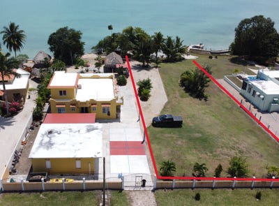 /international/bz/consejo-beach-trail-consejo-corozal-district-310107561357/