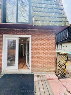 /international/ca/9-tilley-drive-toronto-ontario-310107492720/