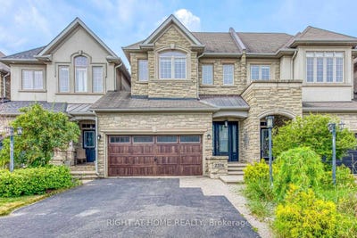 /international/ca/2374-wasaga-drive-oakville-ontario-310100228195/