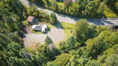 /international/ca/550-route-de-st-achillee-chateau-richer-qc-g0a1n0-ca-chateau-richer-quebec-310098900481/