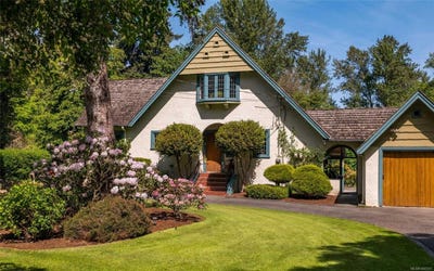 /international/ca/2889-philip-street-duncan-british-columbia-310110413328/