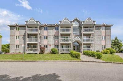 /international/ca/1350-rue-de-l-ondee-sainte-foy-sillery-cap-rouge-quebec-310108727645/
