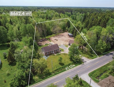 /international/ca/723-rue-st-aime-saint-lambert-de-lauzon-quebec-310108728000/