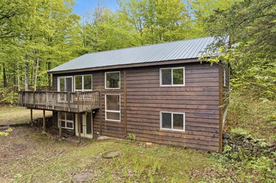 /international/ca/84-ch-du-camp-val-des-monts-quebec-310108421216/