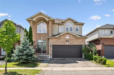 /international/ca/909-pebblecreek-court-kitchener-ontario-310120034353/