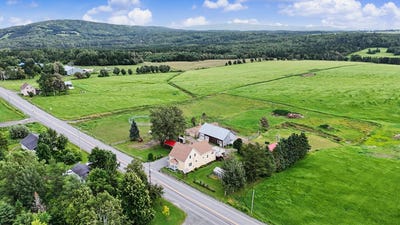 /international/ca/199-rue-principale-saint-gabriel-de-rimouski-quebec-310109718066/