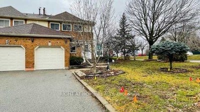 /international/ca/35-davies-crescent-whitby-ontario-310106968316/